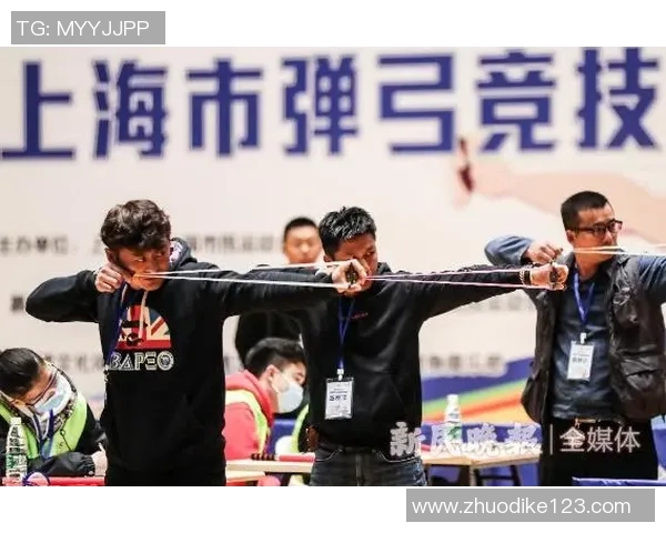 陈伟独家分享羽毛球技巧与心得助你提升竞技水平与乐趣 陈伟独家分享羽毛球技巧与心得助你提升竞技水平与乐趣