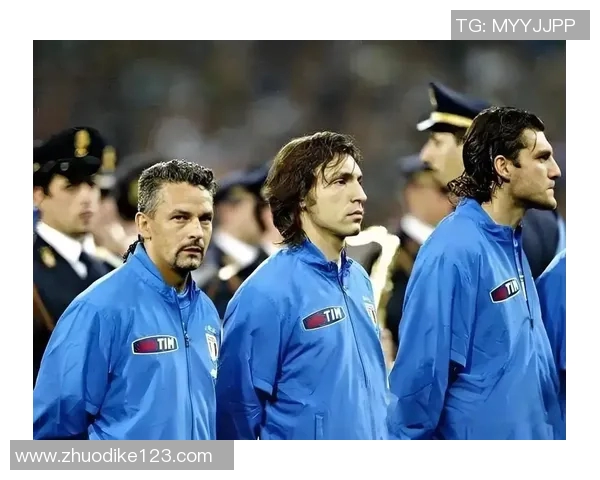 顶级足球明星背后的俱乐部故事与成就解析 顶级足球明星背后的俱乐部故事与成就解析